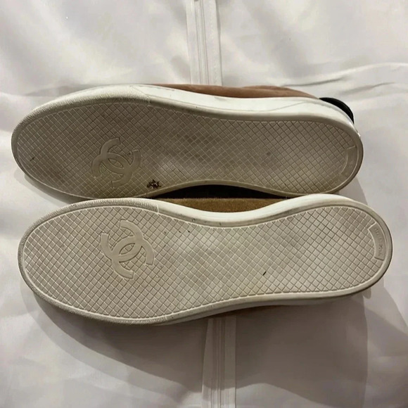 Chanel Sneakers Suede Calfskin and Velvet Beige Sneakers , Excellent Con… - Picture 6 of 6